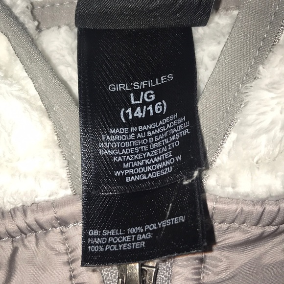 The North Face zip up hoodie - Picture 4 of 5